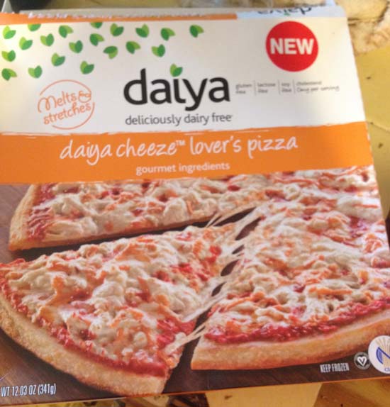 Daiya cheese pizza packaging
